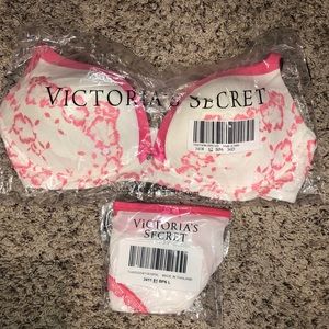 VS bra 36D matching panty L